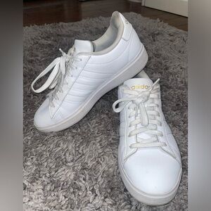 Adidas women’s cloud foam grand court 2.0